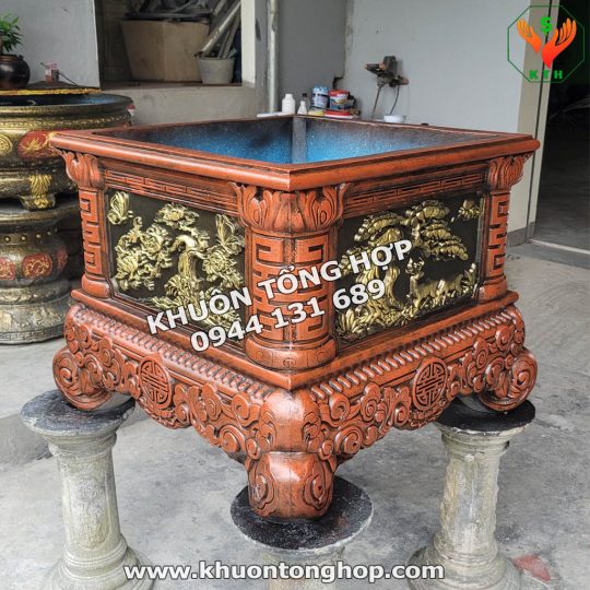 khuôn chậu vuông 80 chân liền