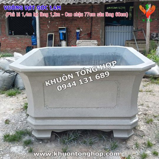 khuôn chậu vuông vát góc 1,4 trơn